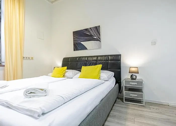 Modern Apartment Suitable For Longstays
